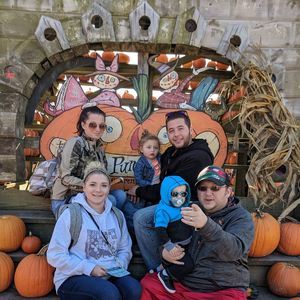 Meet your Posher, Kim